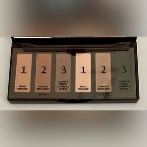 Charlotte Tilbury Super Nudes Eye Palette